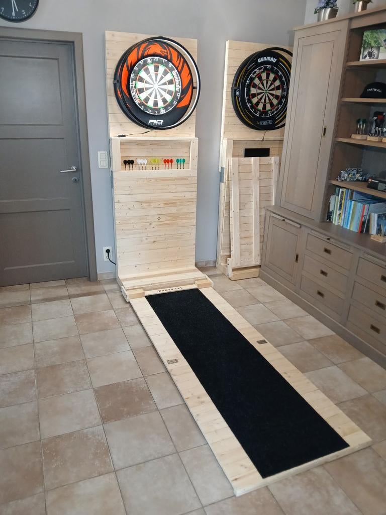 Dartwand / Dartkast, Sport en Fitness, Darts, Ophalen of Verzenden