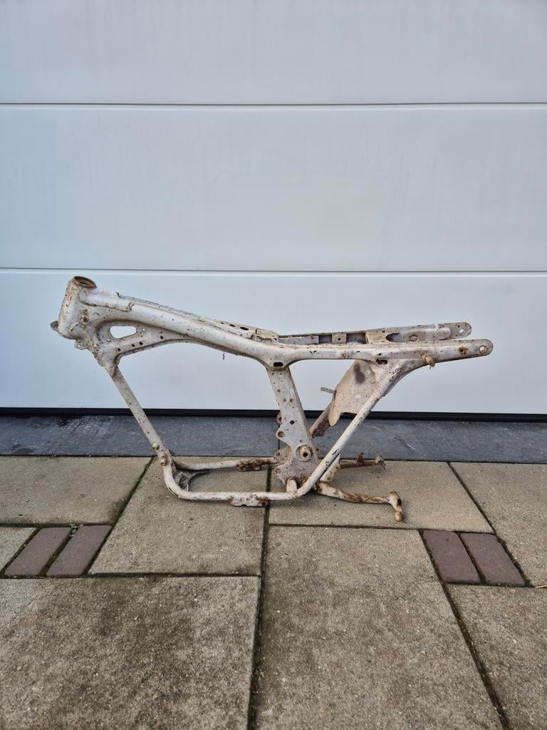 Honda CB125 CD125 CD150 CD175 frame, Motoren, Onderdelen | Honda, Ophalen