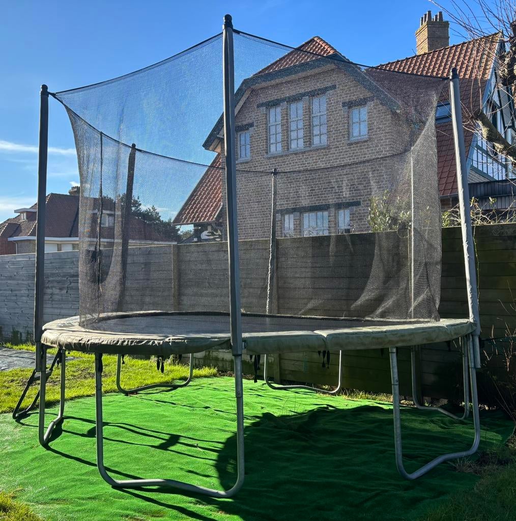 Trampoline, Enlèvement, Utilisé