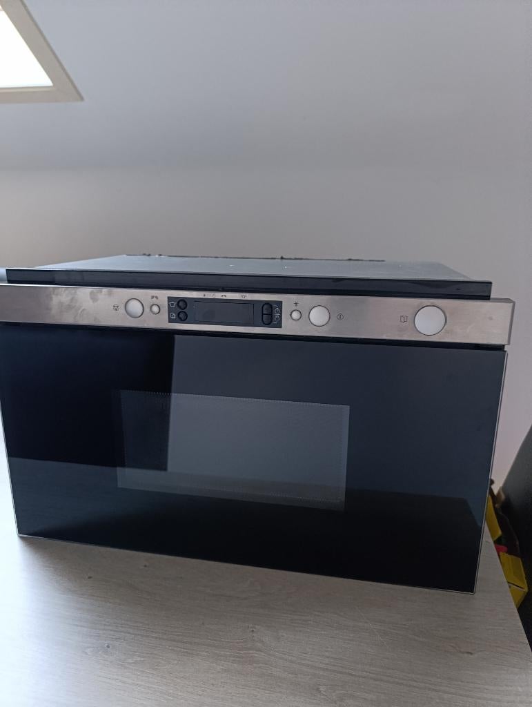 Micro-ondes, Encastrable, Electroménager, Enlèvement, Comme neuf, Encastré, Micro-ondes