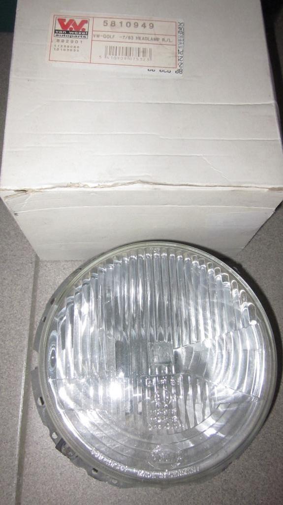 VW GOLF - HELLA 7/83 Phare avant droit 892901, Enlèvement ou Envoi, Utilisé, Volkswagen