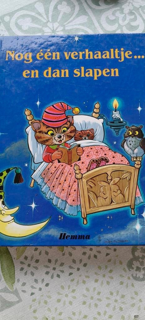 Sprookjes boek met kleine verhalen., Ophalen
