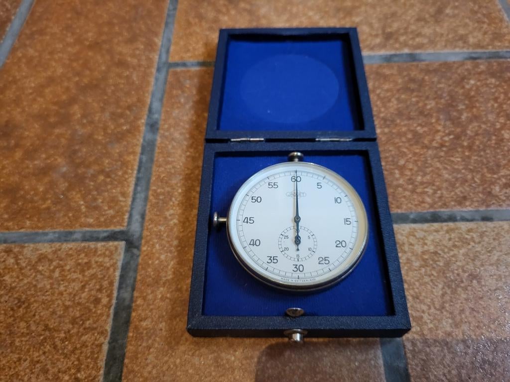 chronomètre Jaquet, Suisse, Bijoux, Sacs & Beauté, Montres | Anciennes | Antiquités, Enlèvement ou Envoi