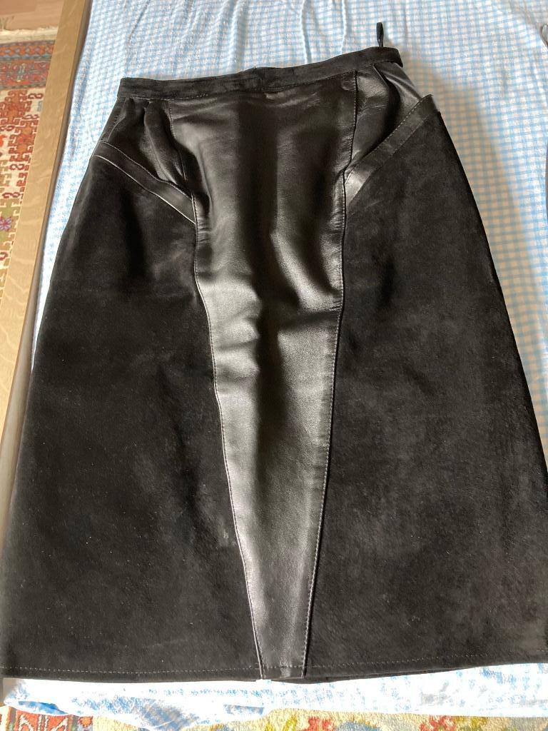 Rok in leder en daim., Maat 38/40 (M), Zwart, Ophalen of Verzenden, Zo goed als nieuw
