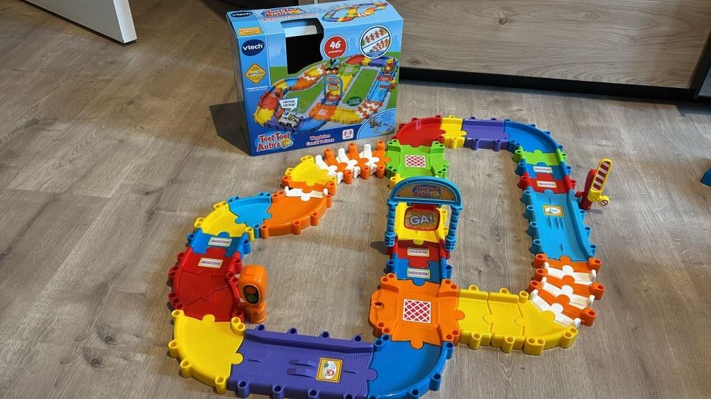 Vtech Toet Toet Auto's Wegdelen Combi Deluxe, Ophalen, Zo goed als nieuw