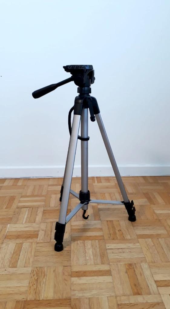 Trépied, Avec rotule, 150 à 175 cm, Comme neuf, Enlèvement