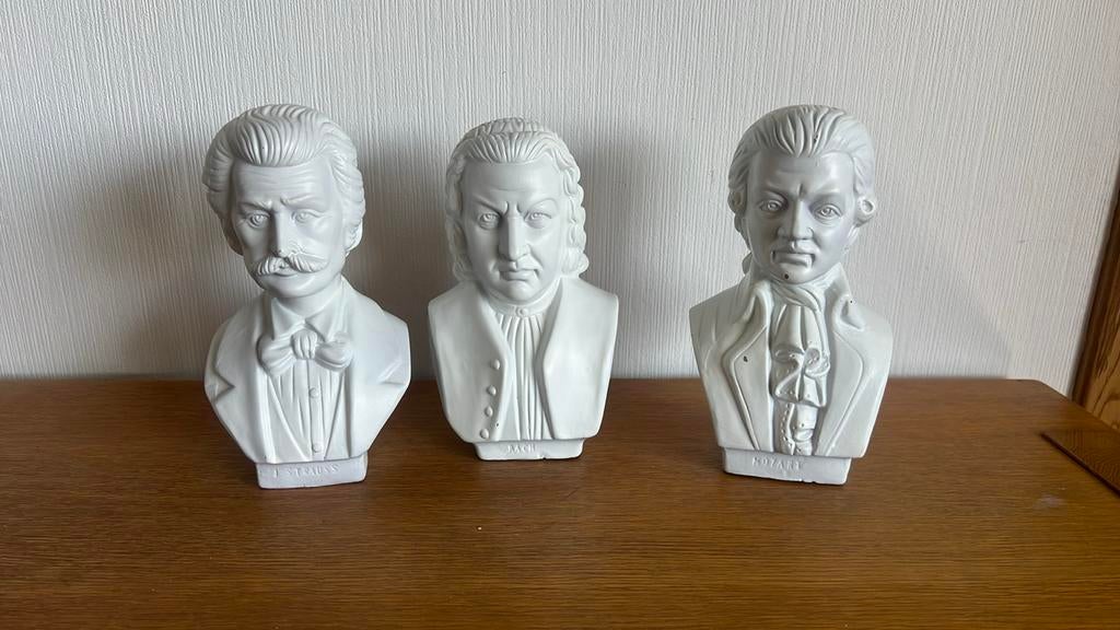 Strauss bach en mozart bustes, Ophalen, Gebruikt