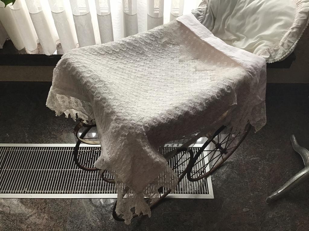 Couvre-poussette ancien en coton et dentelle, Enlèvement ou Envoi