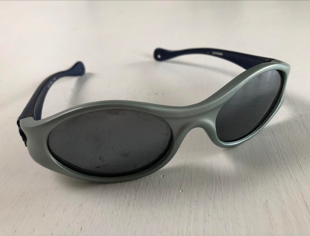lunettes de soleil Decathlon pour garçon de 4 à 8 ans, Enlèvement ou Envoi, Utilisé, Decathlon