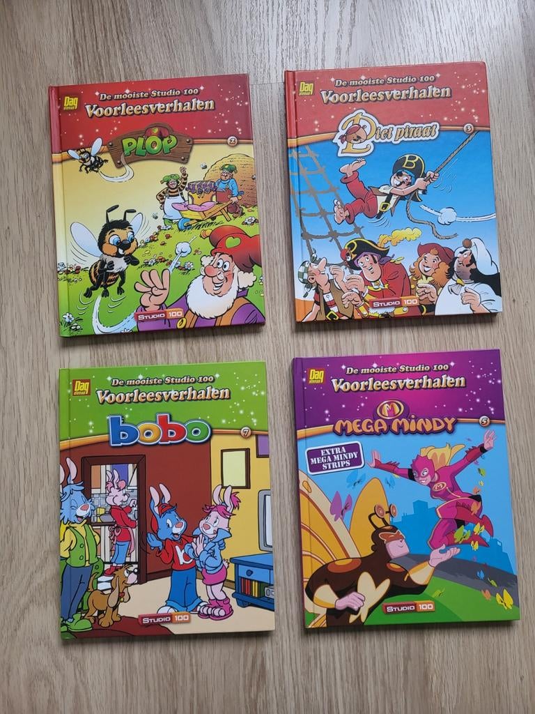 Voorleesverhalen (Studio 100), Boeken, Ophalen of Verzenden, Zo goed als nieuw, Studio 100, Fictie algemeen