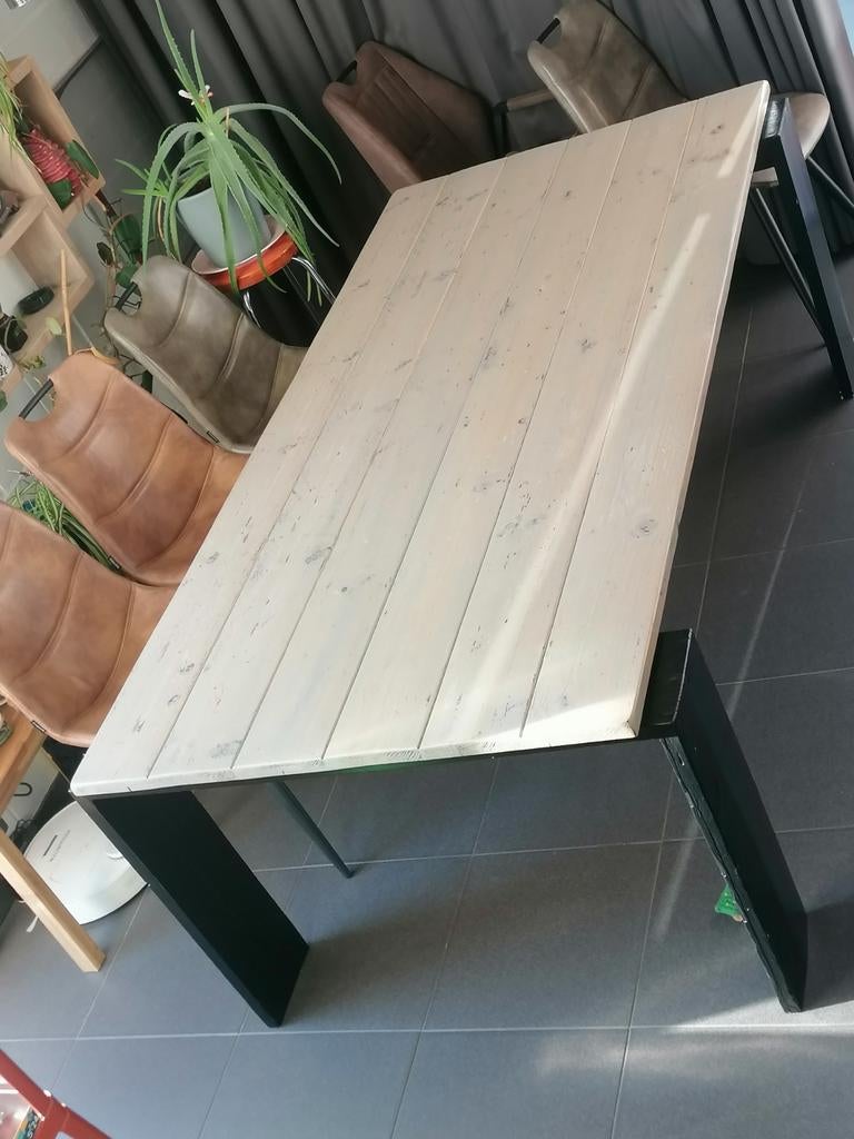 Unieke eettafel, Huis en Inrichting, Tafels | Eettafels, Ophalen