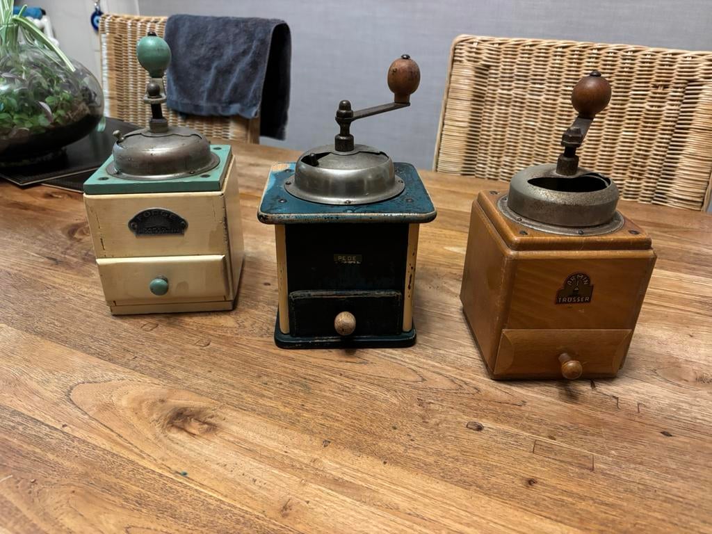 Lot de 3 anciens moulins à café, Antiquités & Art, Enlèvement ou Envoi
