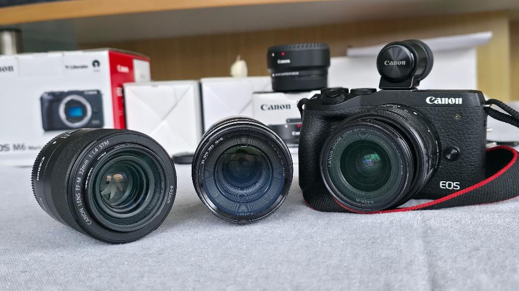 Canon M6 Mark II kit met 3 objectieven en zoeker, Enlèvement ou Envoi, Canon, Compact, Comme neuf