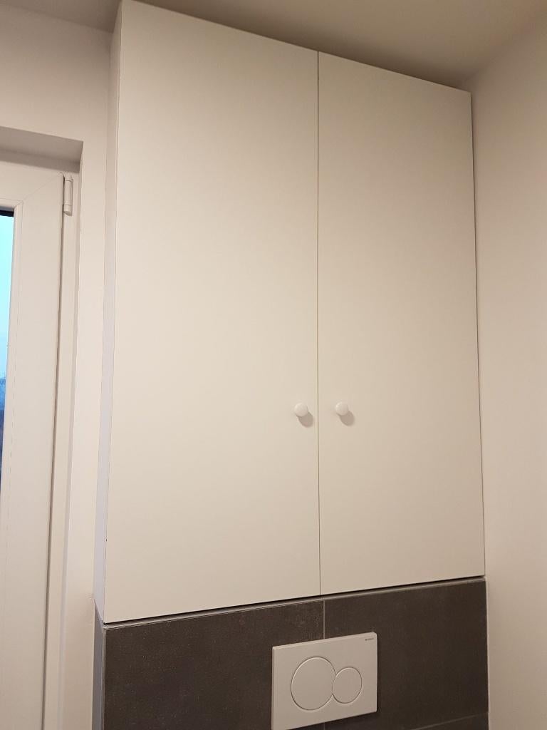 Kast ideaal voor boven hangtoilet, Doe-het-zelf en Bouw, Sanitair, Zo goed als nieuw, Ophalen