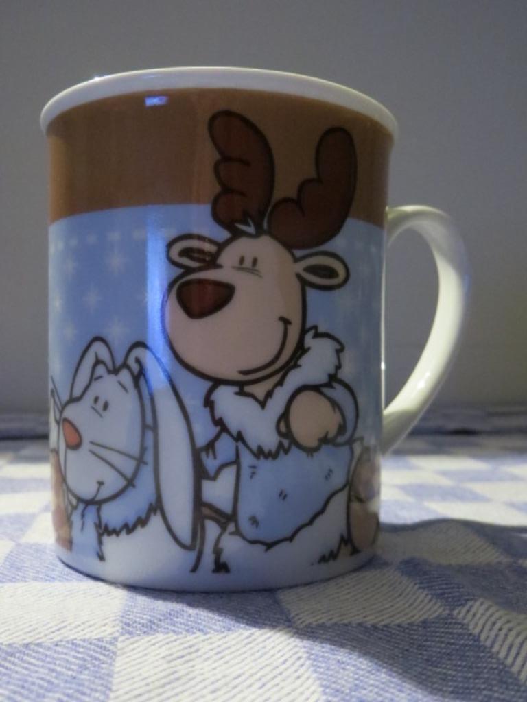 Porseleinen mok / tas Nici met rendier en konijn - kerstmis, Ophalen of Verzenden, Zo goed als nieuw