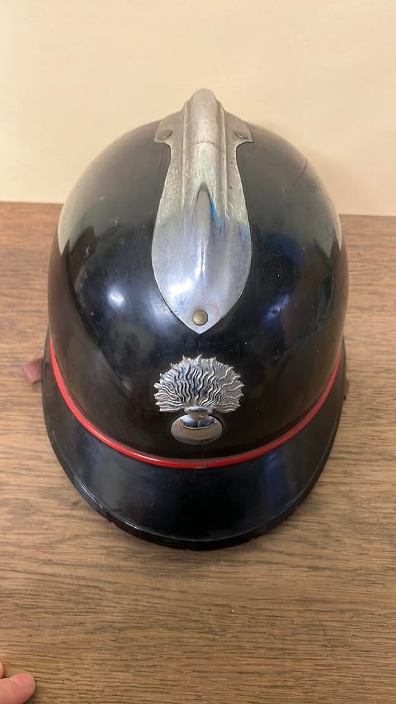 Helm rijkswacht, Verzamelen, Ophalen