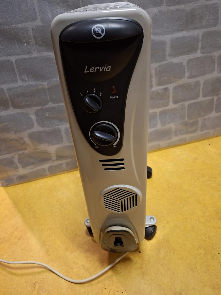 chauffage - radiator, Ophalen, Zo goed als nieuw, Radiator