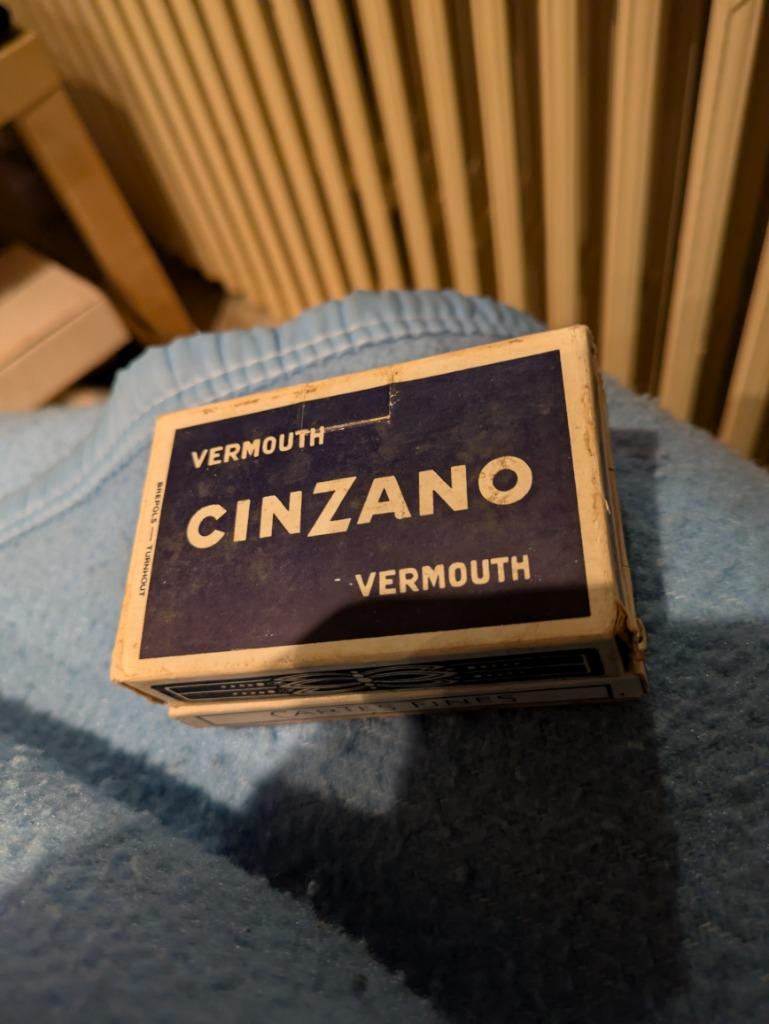 Cinzano, Enlèvement ou Envoi, Comme neuf, Carte(s) à jouer