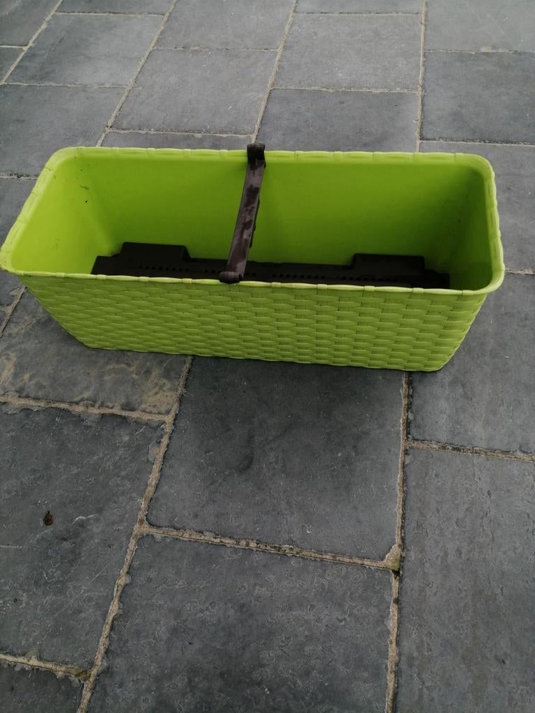 Jardinière de 40 cm avec réservoir d'eau, Enlèvement, Comme neuf