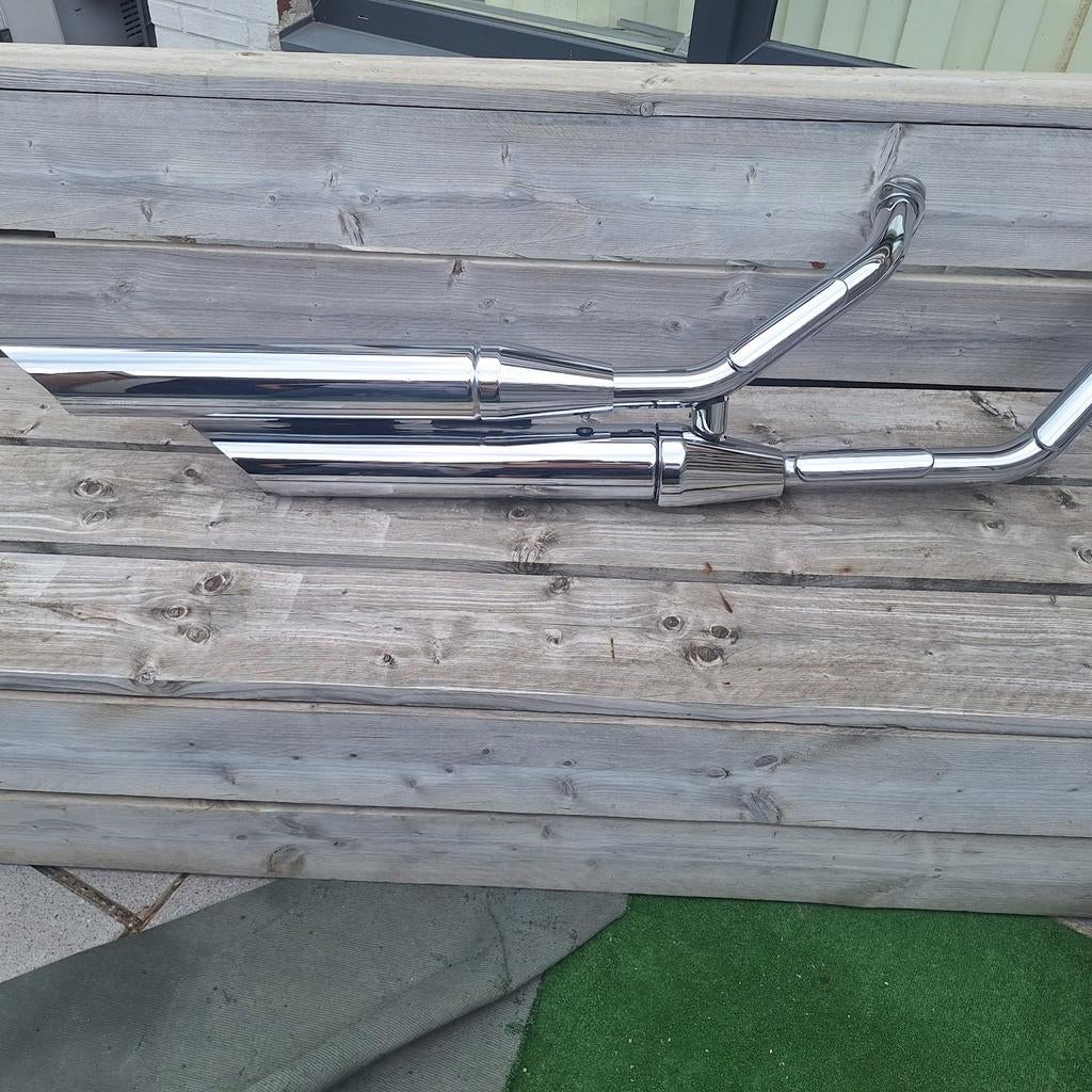 Originele Suzuki Intruder M800 Uitlaat – Complete Set, Particulier