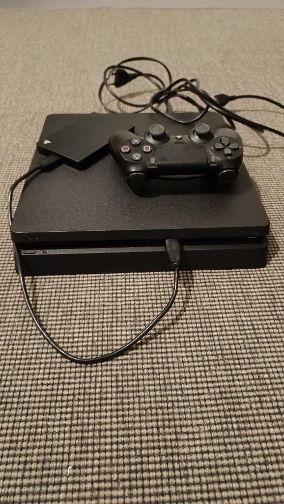 PlayStation 4 slim 500gb + 1tb externe harde schijf, Ophalen, Zo goed als nieuw, Overige genres