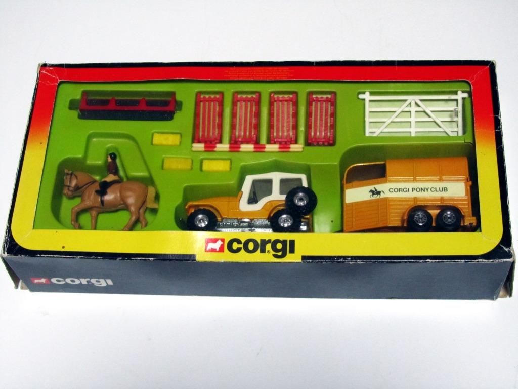 Vintage Corgi Pony Club Show Jumping Set 29 (1981-82), Enlèvement ou Envoi, Utilisé, Autres types, Corgi
