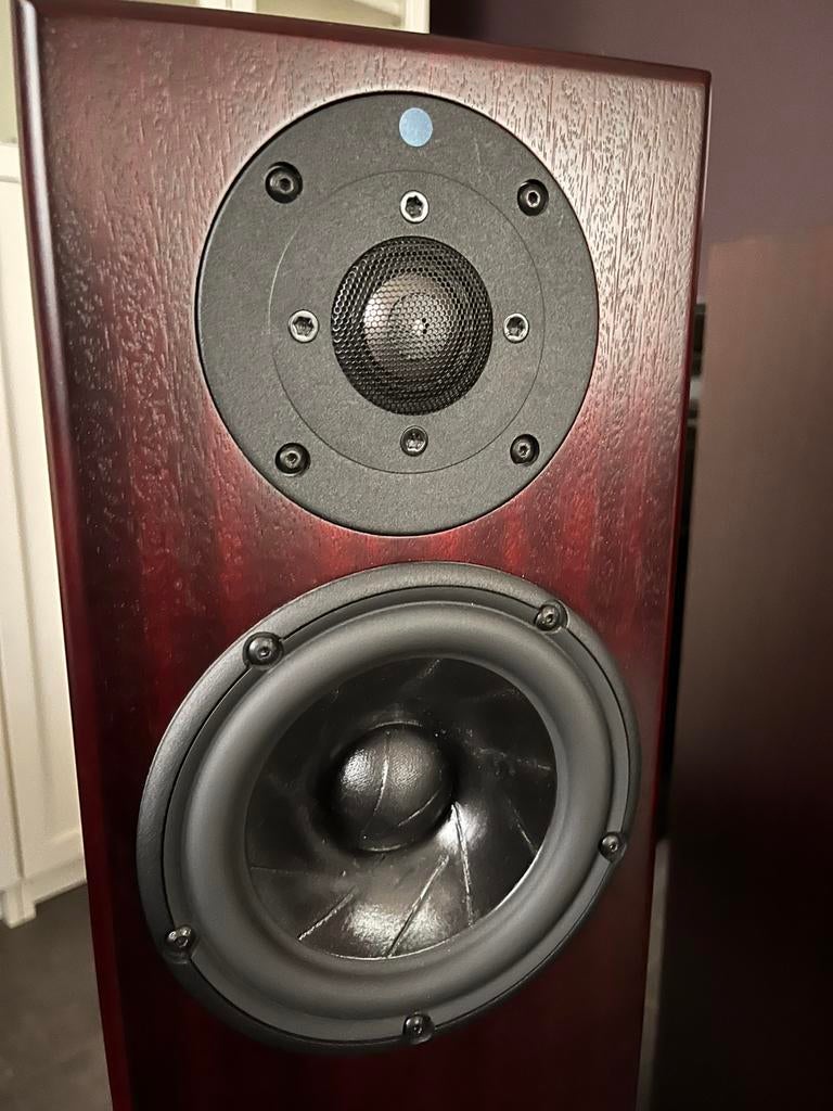 Totem Hawk speakers - Faire offre, Autres marques, 60 à 120 watts, Comme neuf, Enlèvement