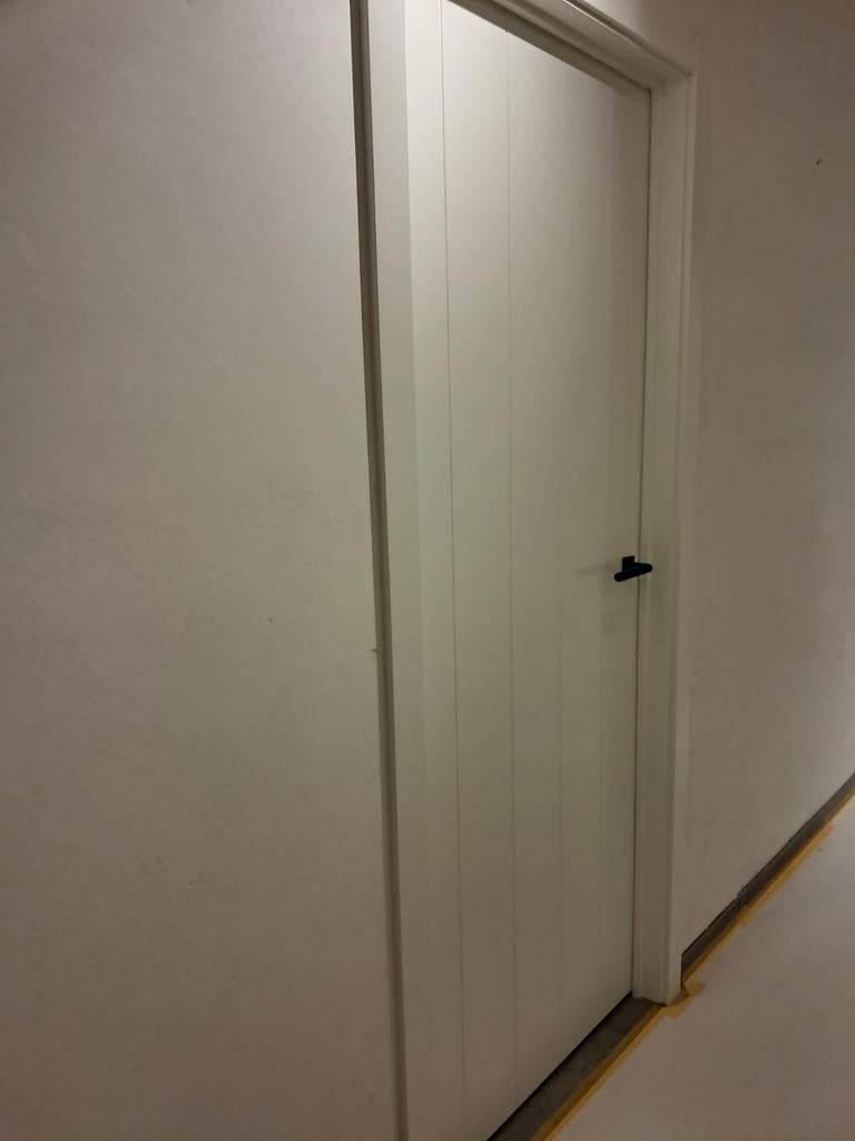 Volledig afgewerkte Binnendeur wit, Ophalen