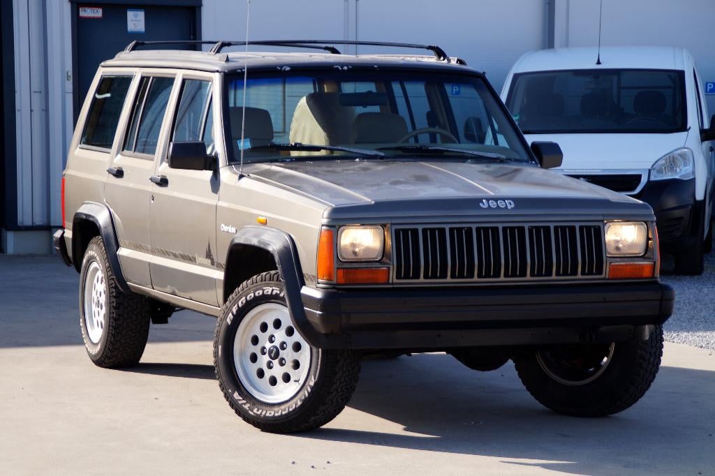 Jeep Cherokee 2.5i 4x4 Oldtimer met garantie, Auto's, Jeep, Bedrijf, Te koop, Cherokee, 4x4, Benzine, SUV of Terreinwagen, 5 deurs