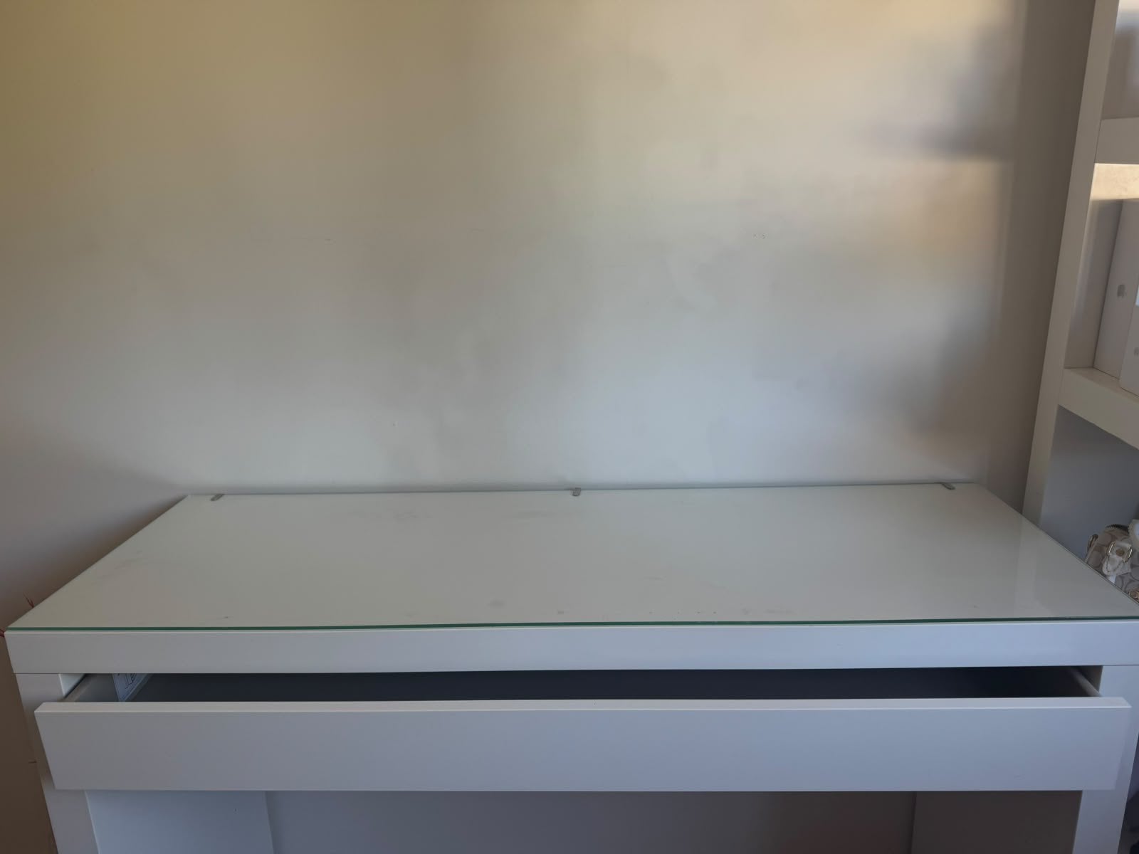 Table de maquillage Malm, Maison & Meubles, Enlèvement, Comme neuf