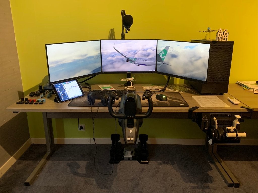 Complete gaming pc & flightsim setup, Computers en Software, Ophalen, Zo goed als nieuw