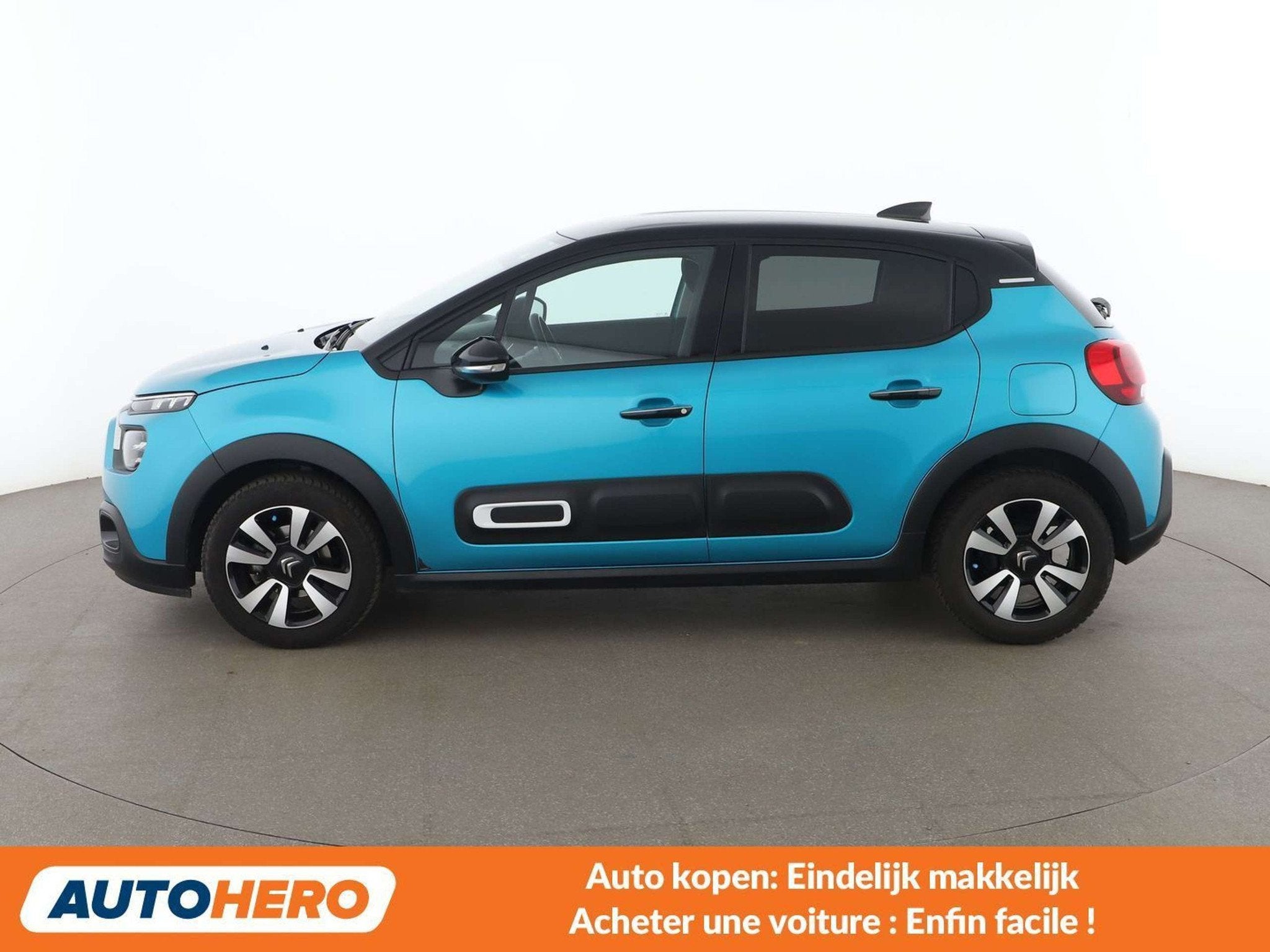 Citroën C3 1.2 PureTech Shine (bj 2023), Auto's, Citroën, Voorwielaandrijving, Stof, Gebruikt, Euro 6
