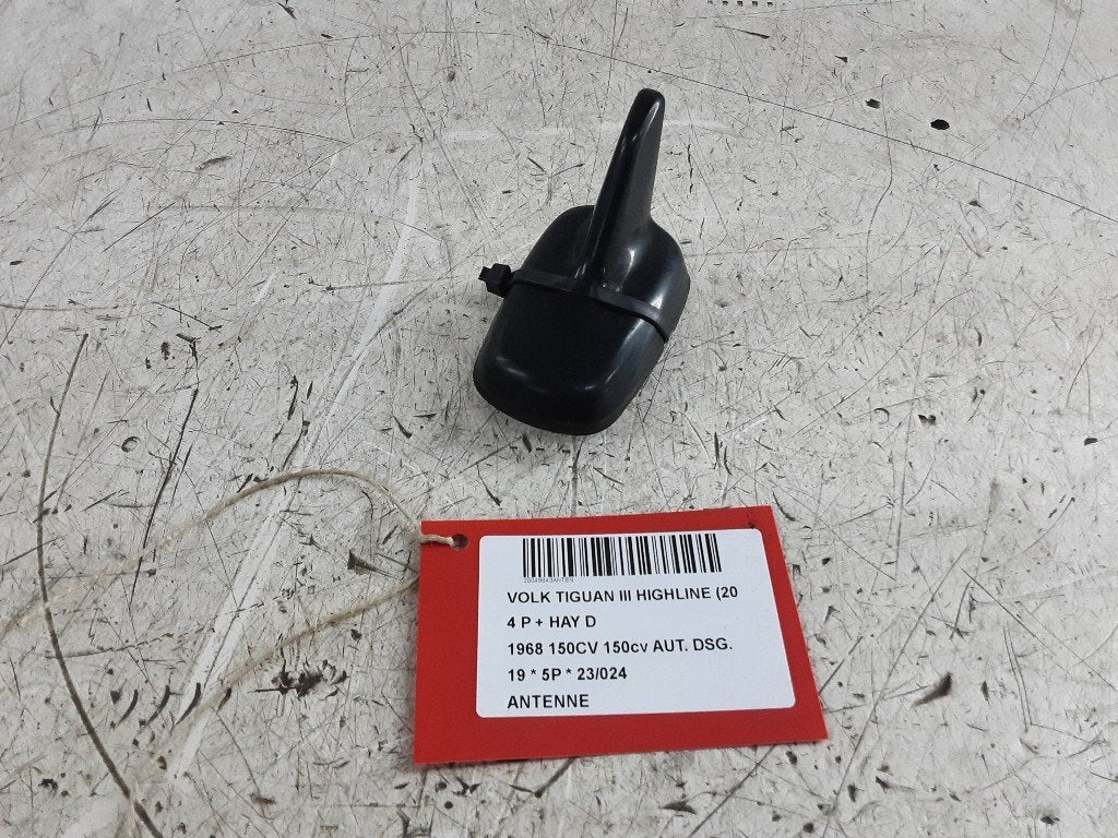 ANTENNE Volkswagen Tiguan (AD1) (5Q0035507Q), Volkswagen, Mevr. I. Hauben, Utilisé, Rue de l'Espoir 34 34
4030  GRIVEGNÉE, BE