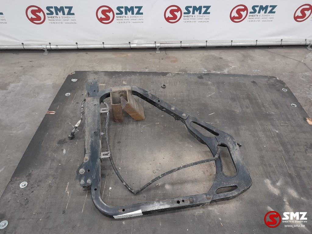 Occ spatbordbevestiging + steun Renault, Auto-onderdelen, Gebruikt, Renault, Ophanging en Onderstel