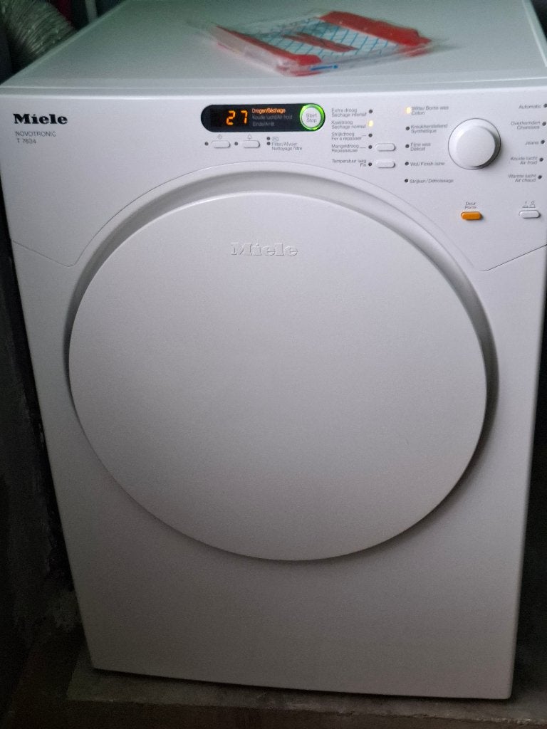 Droogkast Miele novotronic t7634, Elektronische apparatuur, Droogkasten, Ophalen, Luchtafvoer
