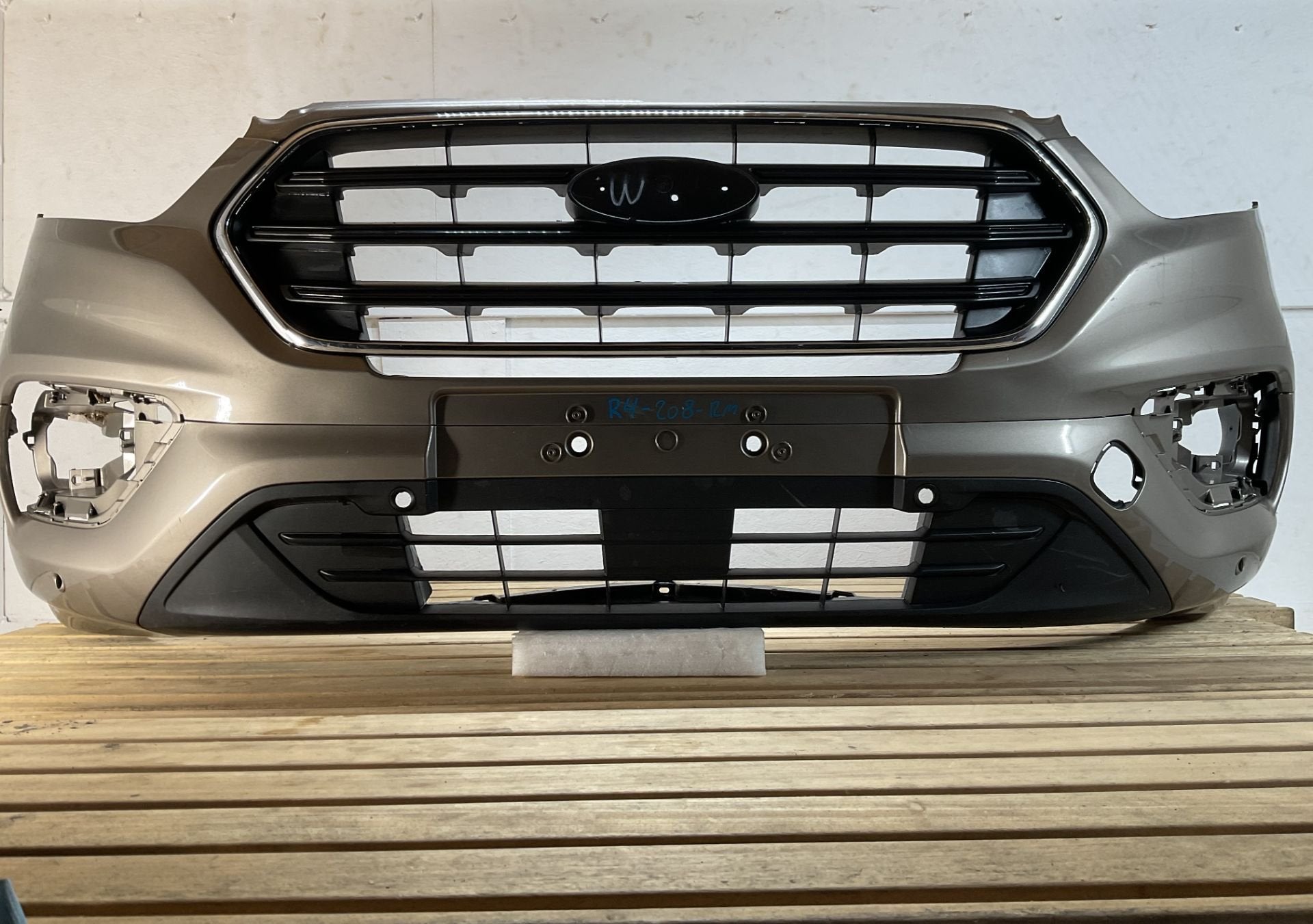 Bumper Ford Transit Custom 18-23 Voorbumper R4-208RM, Auto-onderdelen, Voor, Info@ford.com, Nieuw, Ford