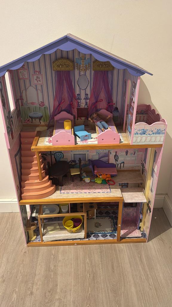 Barbie poppenhuis, Ophalen, Zo goed als nieuw, Poppenhuis