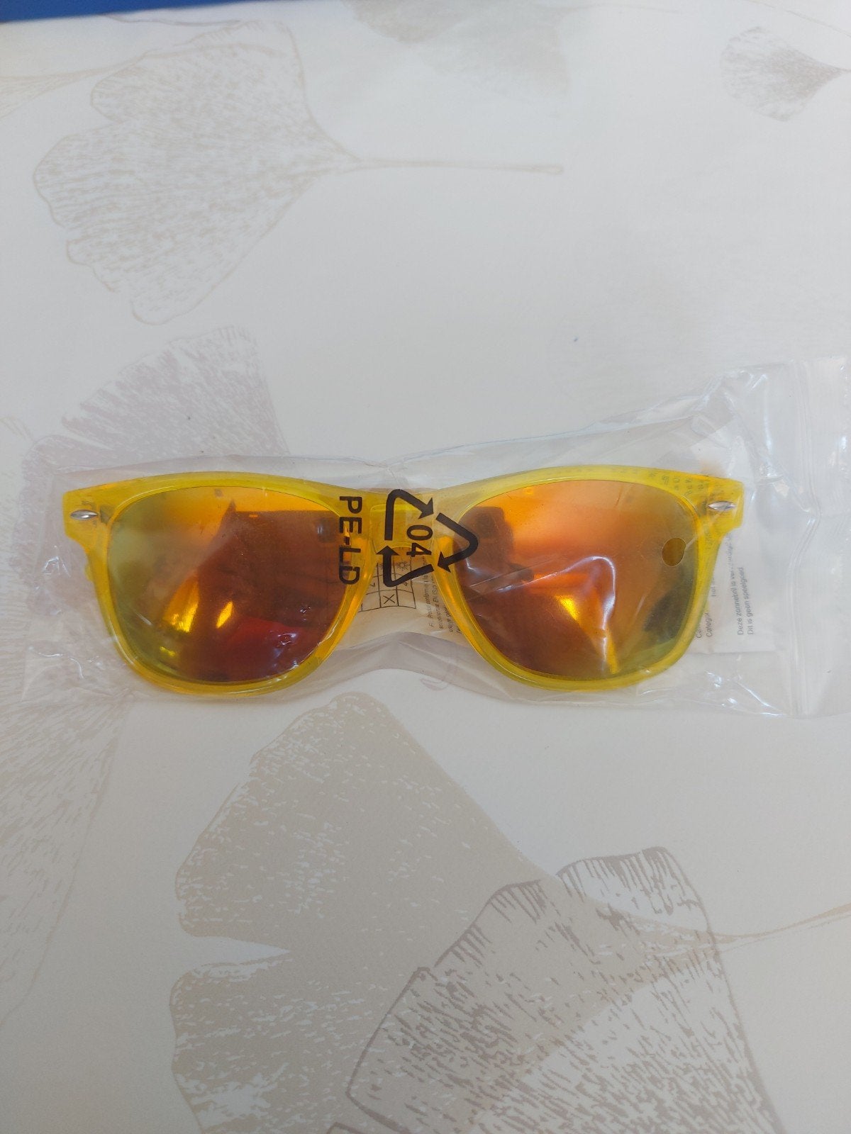 Lunettes de soleil, Enlèvement ou Envoi, Lunettes