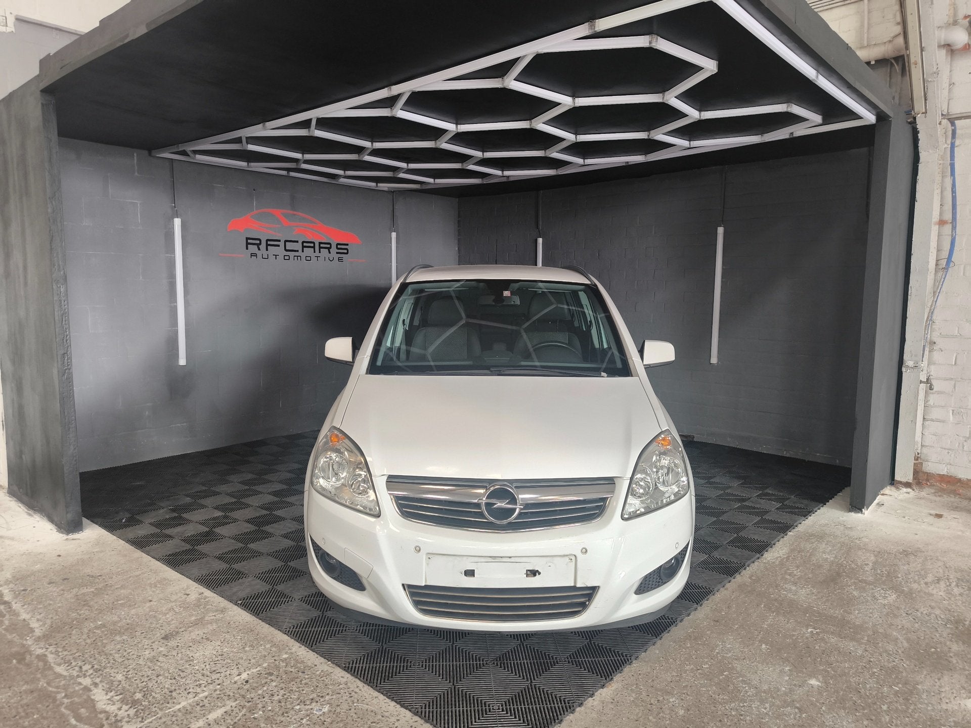 Opel Zafira, Autos, Euro 5, Achat, 7 places, Boîte manuelle
