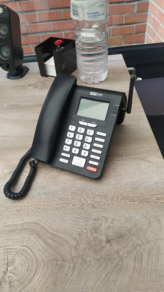 telefoon met simkaart, Enlèvement, Comme neuf