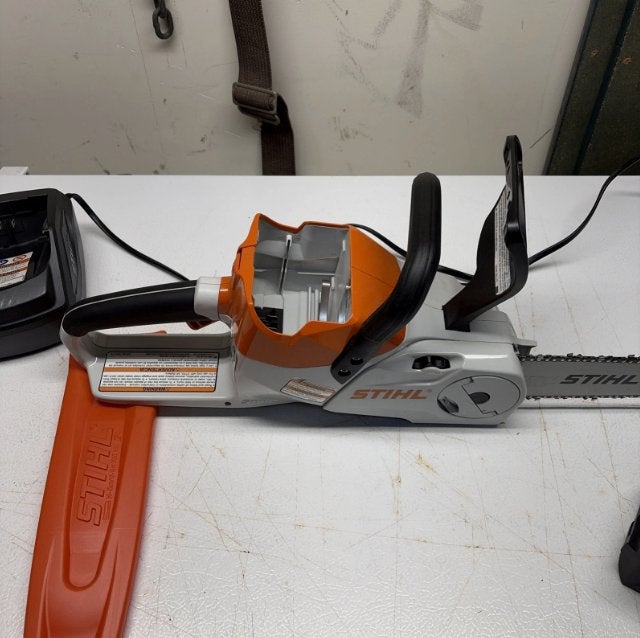 STIHL MSA 120 C — Accu kettingzaag (gebruikt), Doe-het-zelf en Bouw, Stihl, Kettingzaag, Ophalen of Verzenden, Zo goed als nieuw