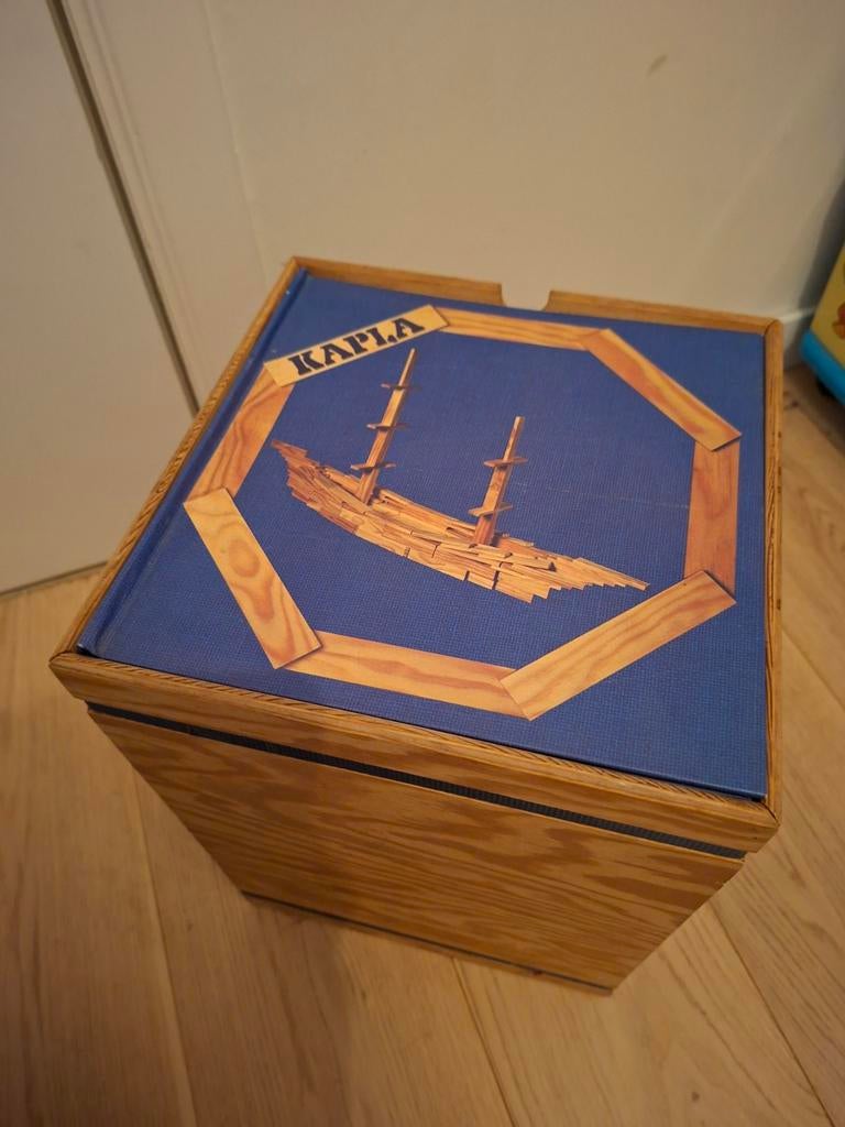 Kapla grote doos met boek, Ophalen