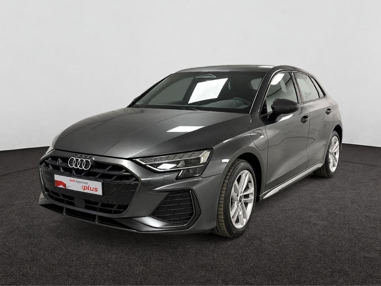 Audi A3 Sportback PHEV 40 TFSI e S line S tronic (150 kW), Automaat, Geheel digitaal combi-instrument, Zilver of Grijs, Te koop