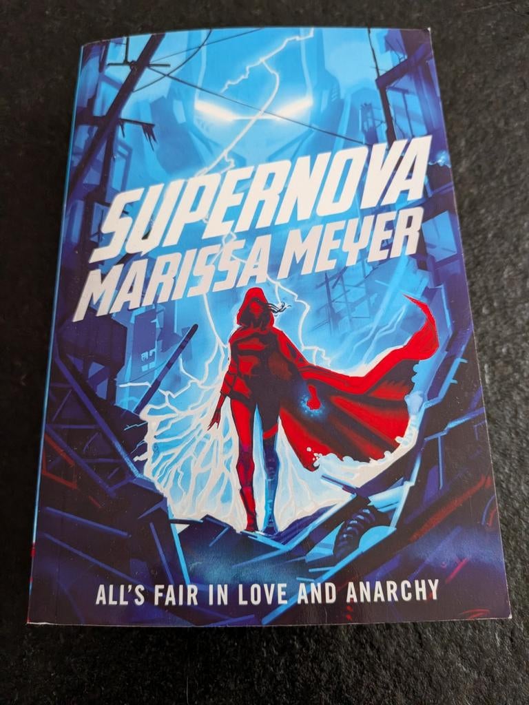 Supernova (ENG), Boeken, Ophalen