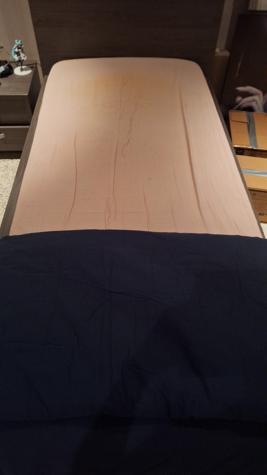 Bed met lattenbodem, matras, lade en nachtkastje., Ophalen
