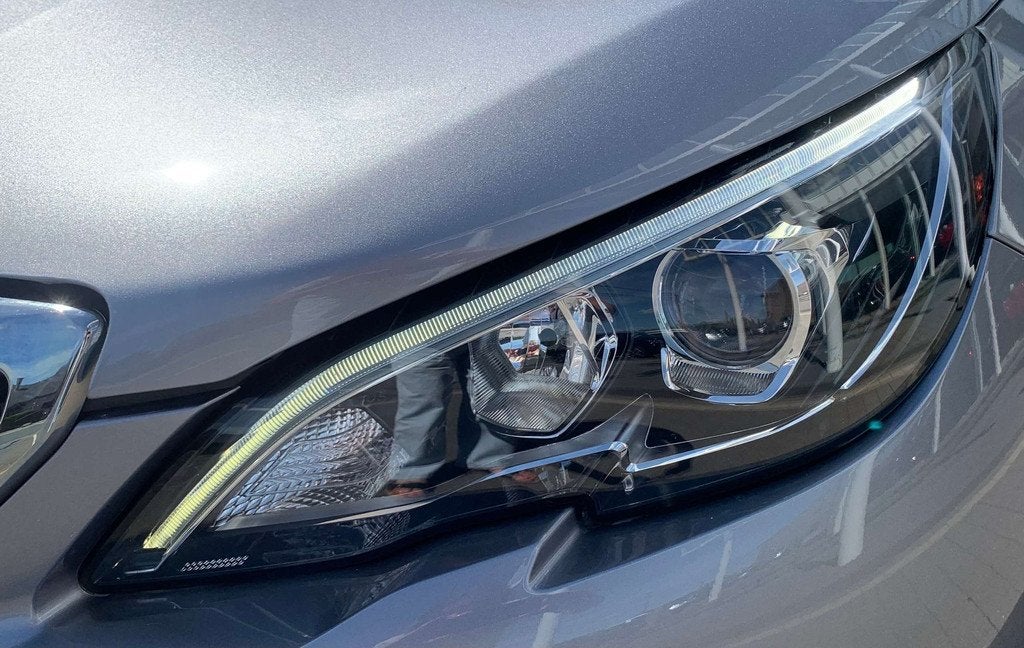 Peugeot 308 1.5 HDi 130CV / PACK STYLE / GPS / CARPLAY / CLI, Voorwielaandrijving, Stof, Gebruikt, Euro 6