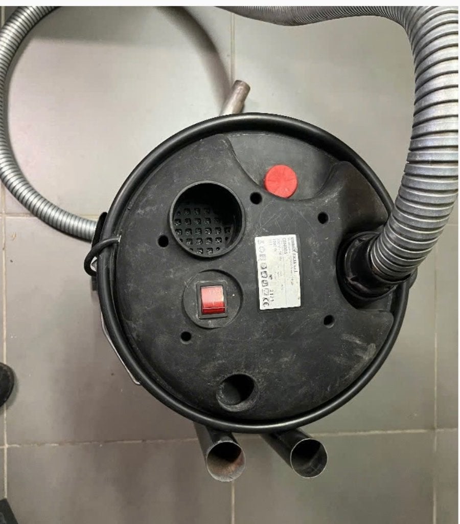 Foyer bois Aspirateur à cendres, Aspirateur industriel, Réservoir, Comme neuf, Enlèvement