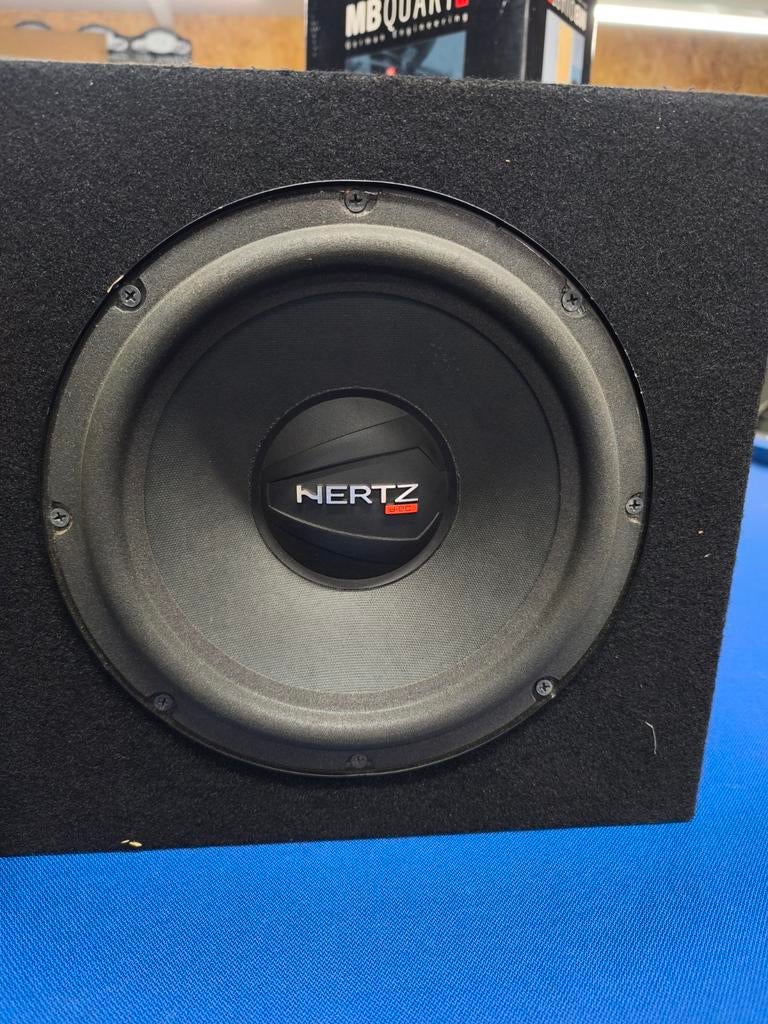 Hertz Subwoofer 10' met kist, Auto diversen, Autospeakers, Ophalen