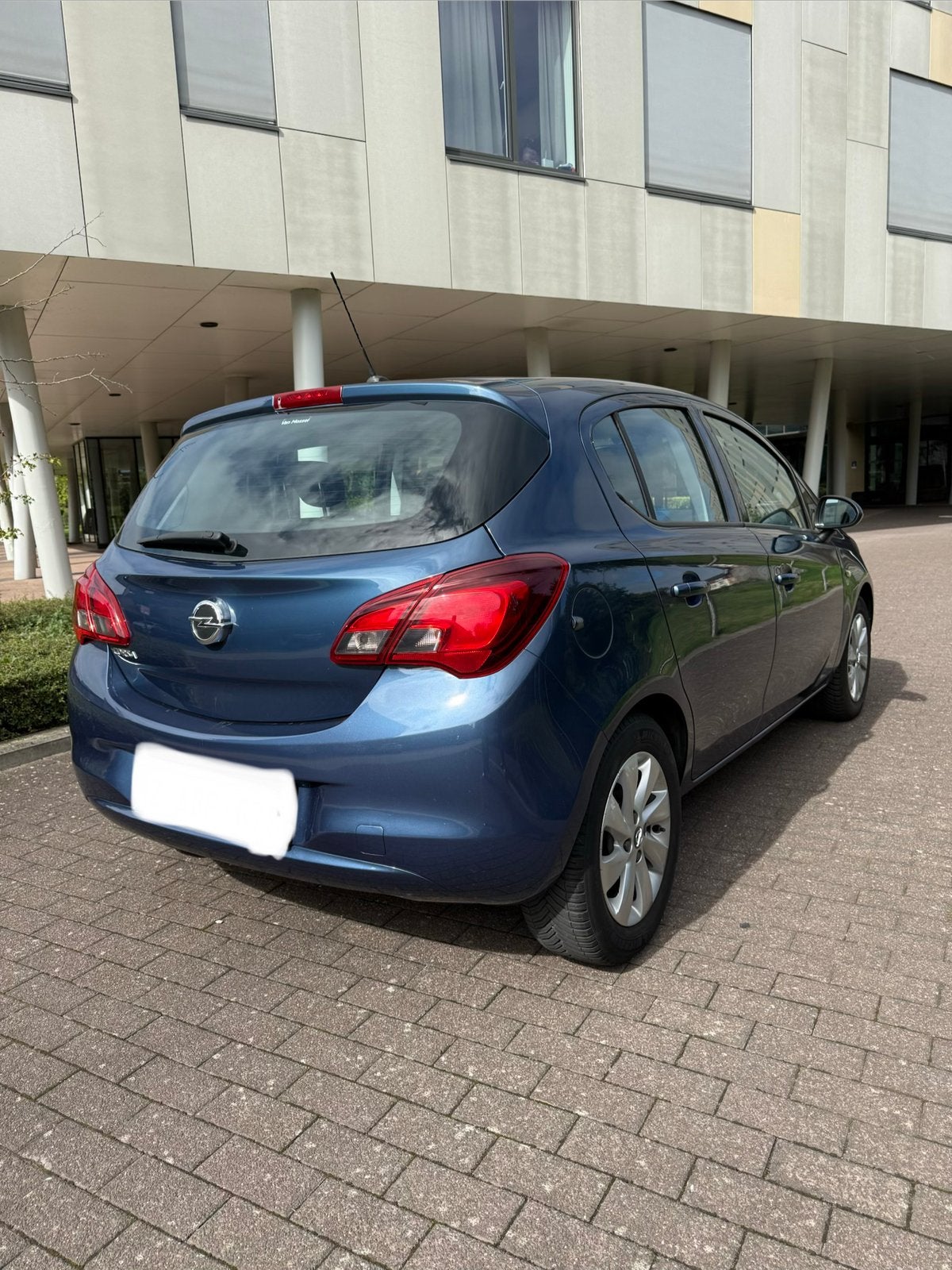 Opel Corsa E – 1.2i Benzine – 2016 – 64000km!, Bluetooth, Handgeschakeld, 5 deurs, Particulier
