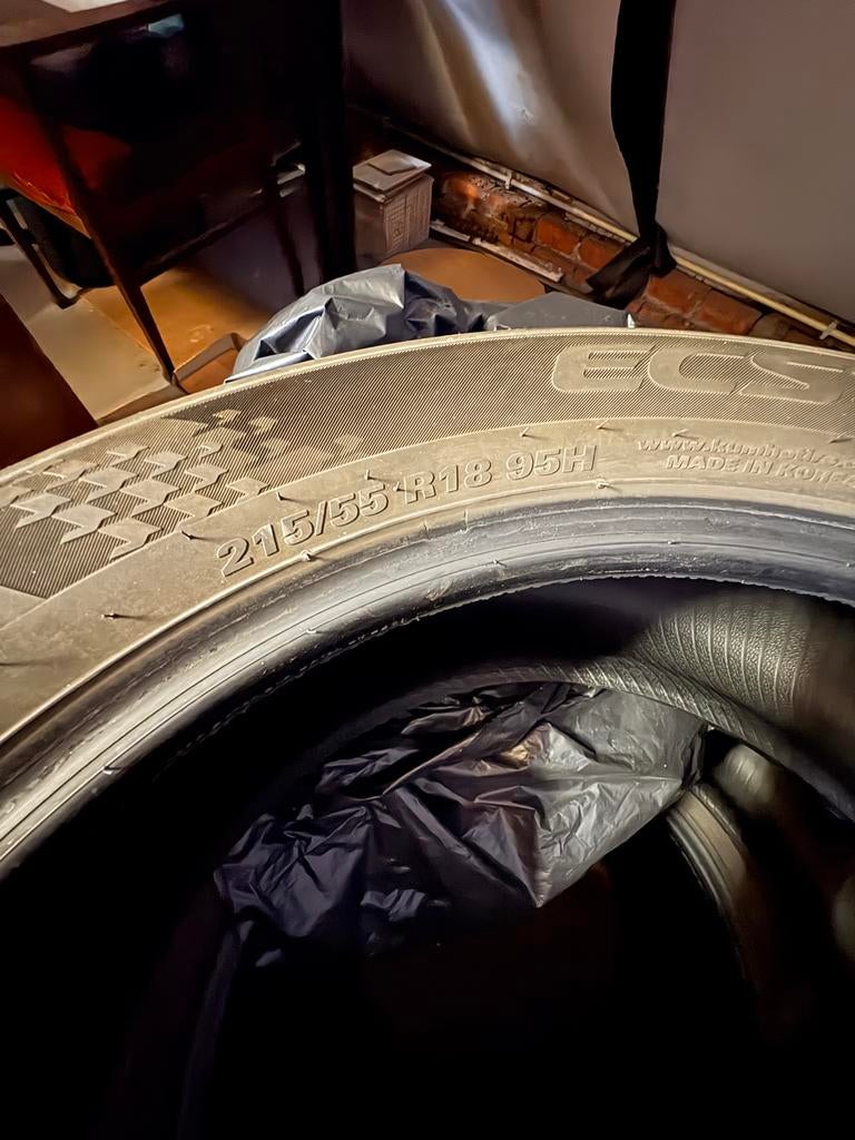 Pneus été 215/55 R18 95H Kumho, Autos : Pièces & Accessoires, Pneus & Jantes, Enlèvement, Pneus été, Pneu(s)